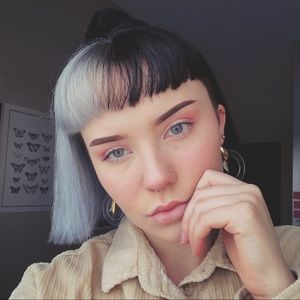 Meet your Posher, Jasmine